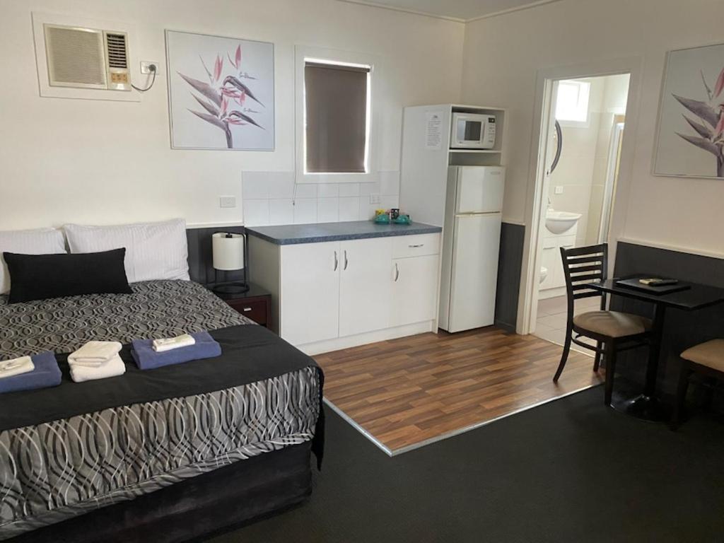 The Esplanade Motel Lakes Entrance Eksteriør bilde